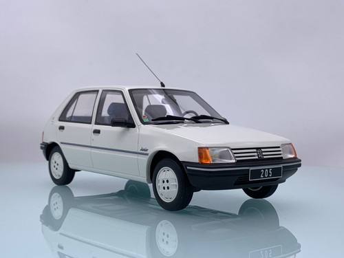 Miniature neuve peugeot - miniature, 205