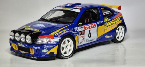 Ottomobile renault megane - 1/18,